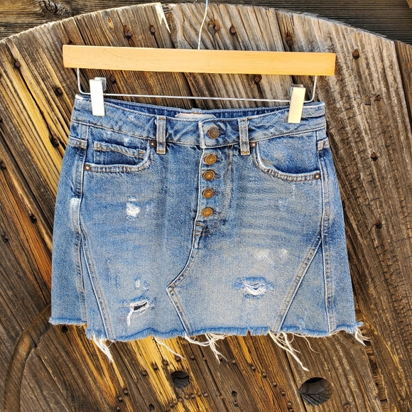 We The Free Dresses & Skirts - ♧ We the Free Denim Button Fly High Rise Skirt Size 25 Blue